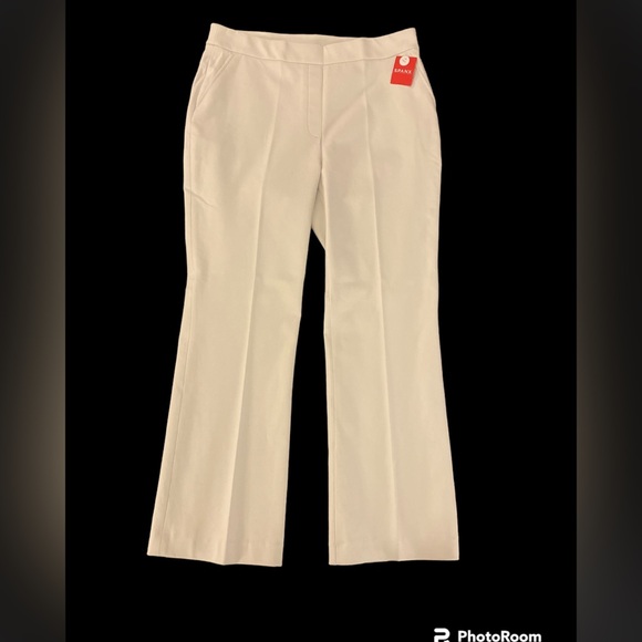 SPANX Pants - SPANX WHITE KICK FLARE PANTS /JEANS SIZE XL NWT